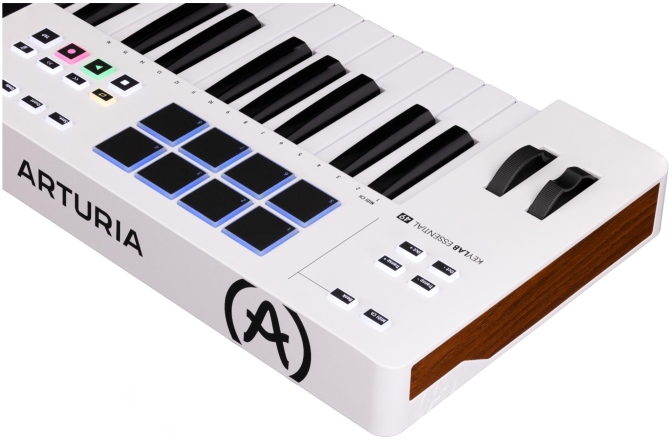 Claviatură MIDI Arturia KeyLab Essential 49 mk3 White