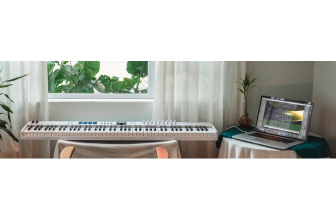 Claviatură MIDI Arturia KeyLab Essential 88 MK3