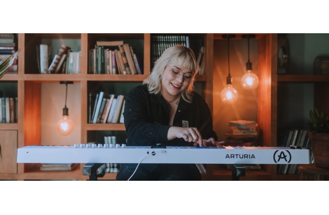 Claviatură MIDI Arturia KeyLab Essential 88 MK3