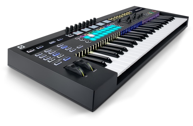 Claviatura MIDI<br /> Novation SL 49 MK3