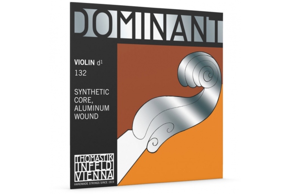 Dominant Violin 132 Medium D 4/4