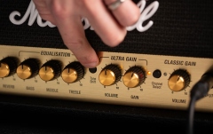Combo chitară electrică Marshall DSL1HR