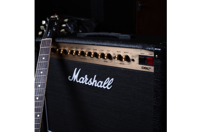 Combo chitară electrică Marshall DSL40CR