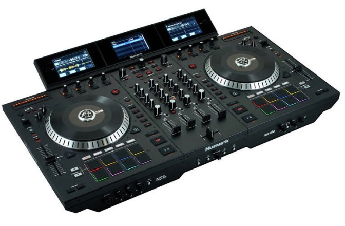 Consola / controller DJ Numark NS7 III