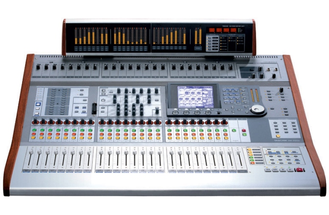 Consola digitala Tascam DM-4800