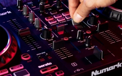 Consolă DJ Numark Mixtrack Pro FX