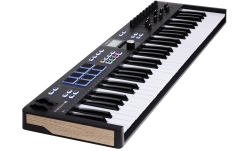 Controler MIDI Arturia KeyLab Essential 61 mk3 Black
