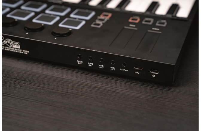 Controler MIDI pliabil Carry-On Midi Folding Controller 25 Keys