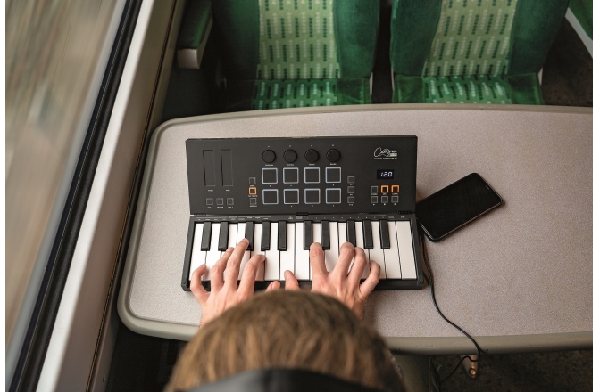 Controler MIDI pliabil Carry-On Midi Folding Controller 25 Keys