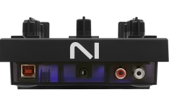 Controller / Mixer cu interfață integrată Native Instruments Traktor Z1 Mk2