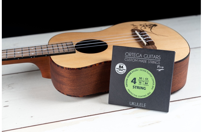 Corzi Ukulele Bariton Ortega Custom Made Strings "Pro" for Bariton Ukulele 4 String - Crystal Nylon / .026/.030