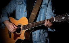 Curea chitară  Ortega Genuine Leather Strap Desert Stone OSAR-3