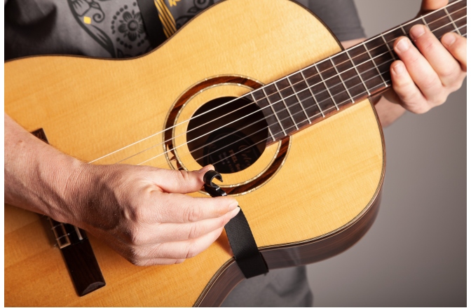 Curea chitară Ortega Nylon Guitar Strap - black with hook