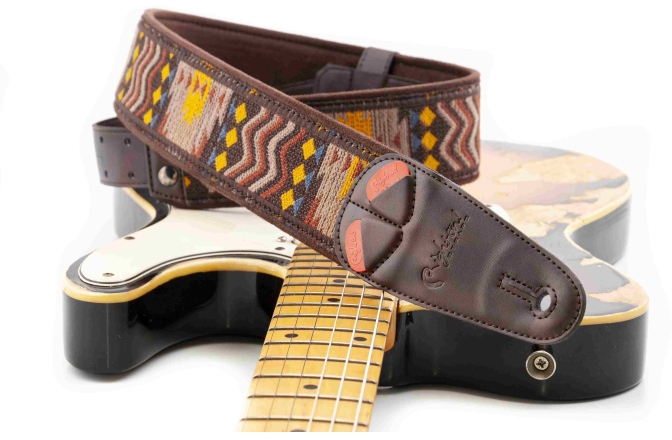 Curea chitară RightOn Azteca Black