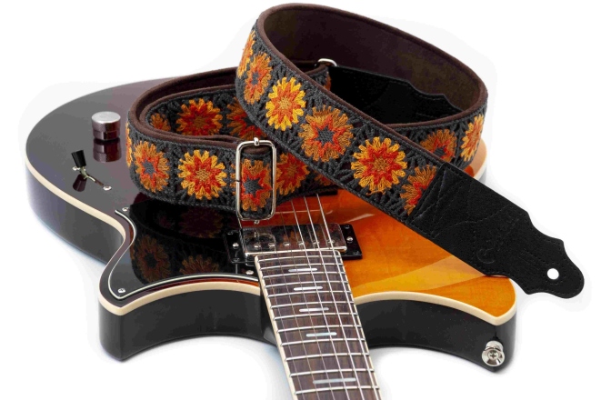 Curea chitară RightOn Crochet Brown