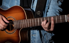 Curea de chitară Ortega Genuine Leather Strap - Deep Forest
