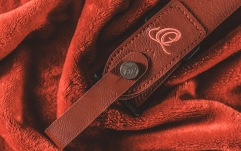 Curea Ukulele Ortega Vegan Series Ukulele-Strap - Red + Bonus CONNECT-XX