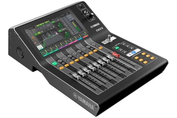 Yamaha DM3 Dante Digital Mixer — 2