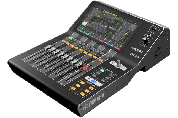Yamaha DM3 S Digital Mixer — 2