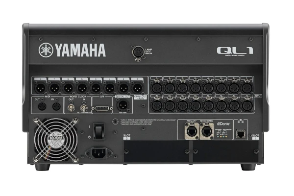 Yamaha QL1 Digital Mixer — 3