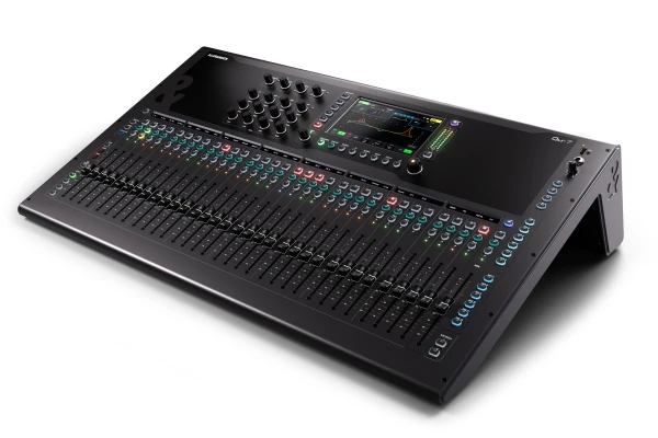 Allen&Heath QU-7 — 4