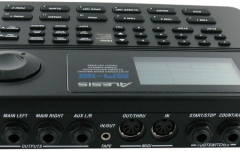 Drum machine Alesis SR16