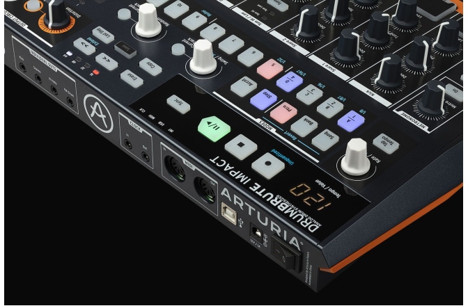 Drum machine analogic Arturia DrumBrute Impact