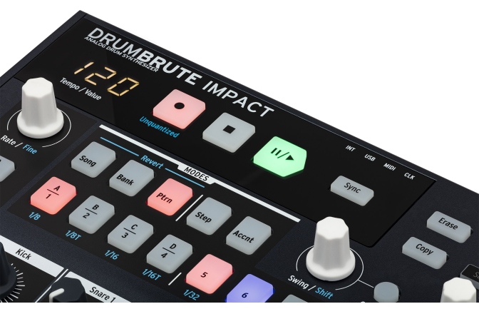 Drum machine analogic Arturia DrumBrute Impact