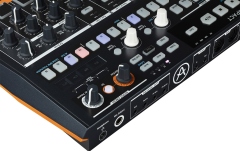 Drum machine analogic Arturia DrumBrute Impact