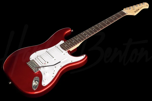 Harley Benton ST-20HSS Candy Apple — 2