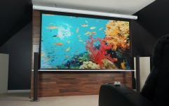 Ecran proiecție electric Elitescreens Ecran de proiectie electric tensionat, 299x168, 135", 16:9, Saker SKT135XHD5-E10