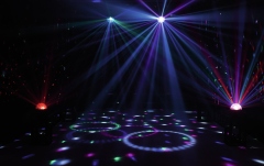 Efect compact tip bilă Eurolite LED BC-4 Beam Effect