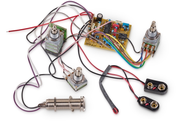 60023-18 - Active BEC 3 Electronics For Active Pickups - 18V - (Vol+Bal PP / T+B / M) 60023-18 - Active BEC 3 Electronics For Active Pickups - 18V - (Vol+Bal PP / T+B / M)