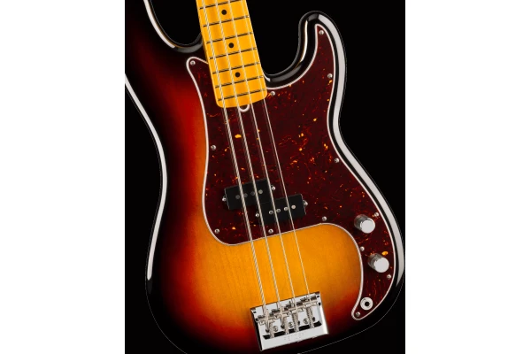 Fender American Professional Precision Bass Maple Fingerboard 3-Color Sunburst — 3
