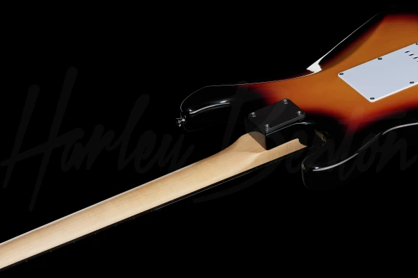 Harley Benton ST-20HSS Sunburst — 3