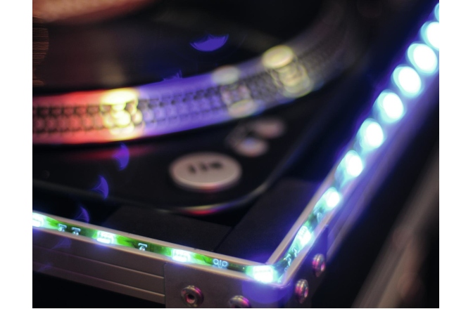 Extensie pentru seturi de benzi LED RGB Eurolite LED IP Strip 45 1.5m RGB 12V Extension