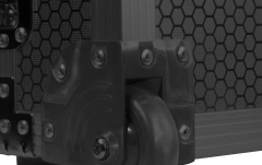 Flightcase echipamente DJ UDG Ultimate Flight Case CDJ-3000/ 900NXS2 Plus - Laptop Shelf + Wheels
