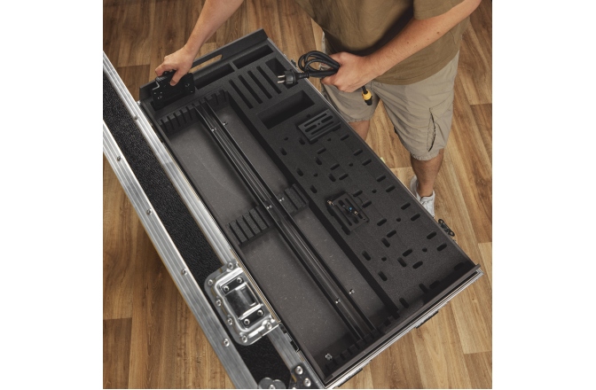 Flightcase pentru 8x CAMEO PIXBAR G2 Cameo PIXBAR G2 CASE 8