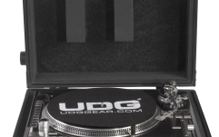 Flightcase pentru pickup-uri  UDG Ultimate Flight Case Turntable Plus mk2 - Trolley & Wheels