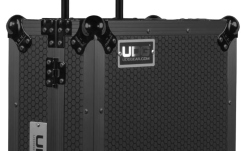 Flightcase pentru pickup-uri  UDG Ultimate Flight Case Turntable Plus mk2 - Trolley & Wheels