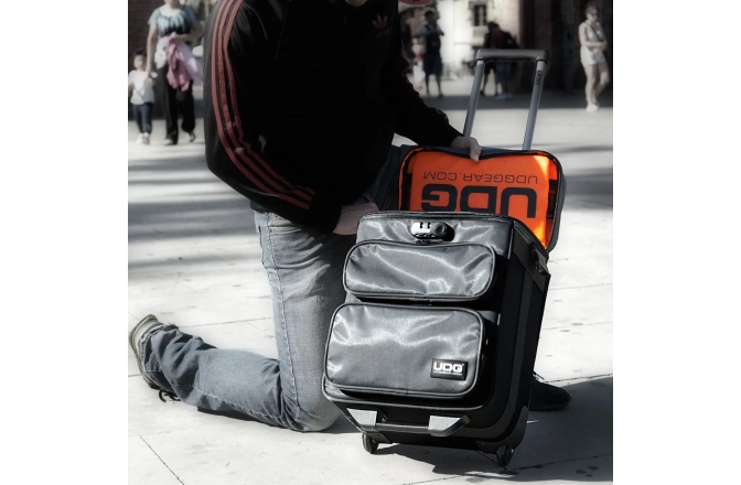 Geantă tip troller UDG Ultimate DIGI Trolley To Go Black/Orange