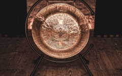 Gong Meinl Indian Premium Gong 22" - incl. Gong Stand