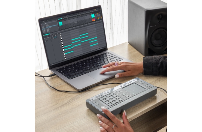 Groovebox portabil AlphaTheta Chordcat