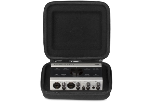 Creator Hardcase mk2 NI Komplete Audio 6 Creator Hardcase mk2 NI Komplete Audio 6