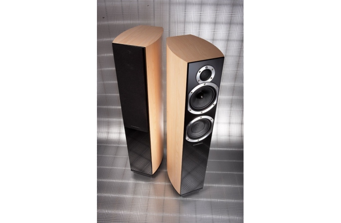 Incinte acustice de podea Wharfedale Diamond 10.5
