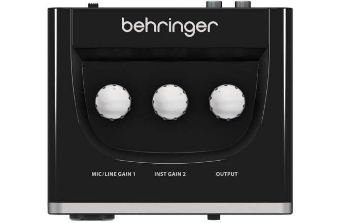 Interfata audio Behringer U-Phoria UM2