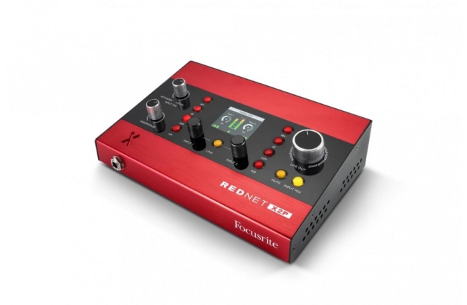 Interfata Dante 2x2<br /> Focusrite RedNet X2P