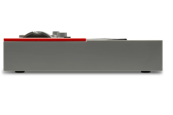 Akai MPK Mini Plus II — 4