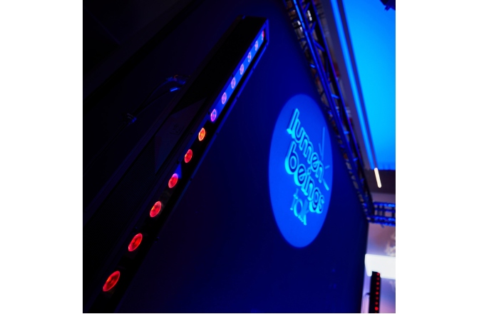 LED Bar Cameo PIXBAR® 400 IP G2