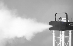 Masina de fum Eurolite Dynamic Fog 2000